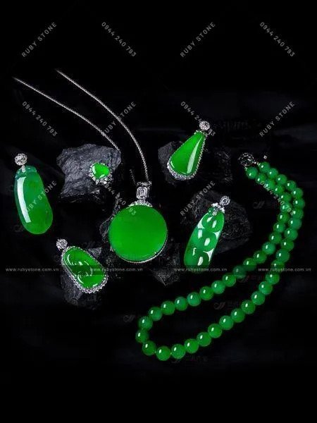 Vòng tay ngọc xanh táo Jadeite Jade cao cấp