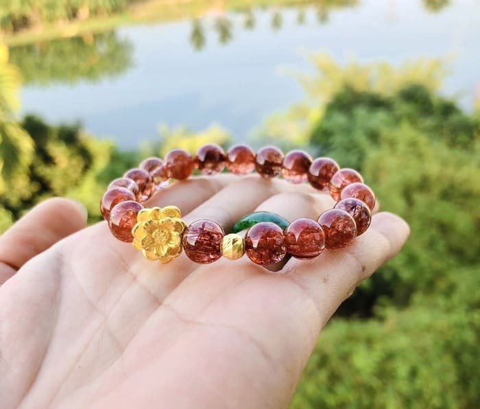 Vòng tay Thạch Anh Tóc Đỏ nữ mệnh Thổ