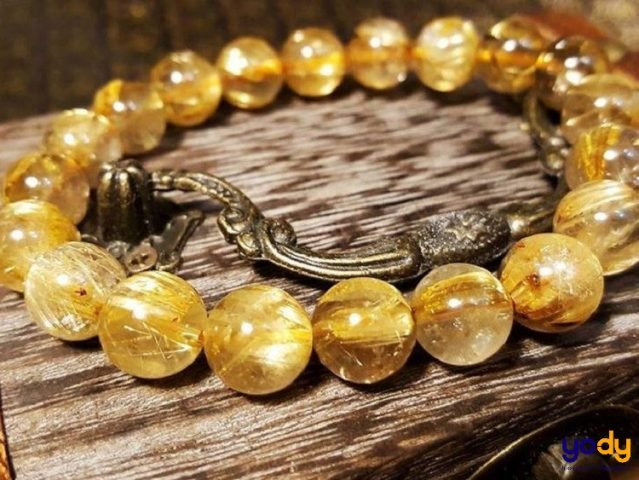 Vòng tay thu hút tài lộc: vật phẩm phong thủy mang ý nghĩa may mắn