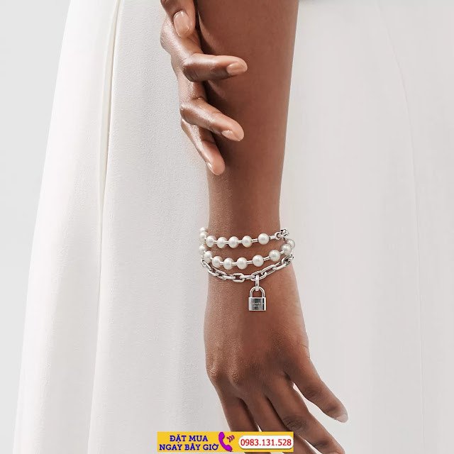 Vòng tay Tiffany HardWear Freshwater Pearl Lock Bracelet ngọc trai