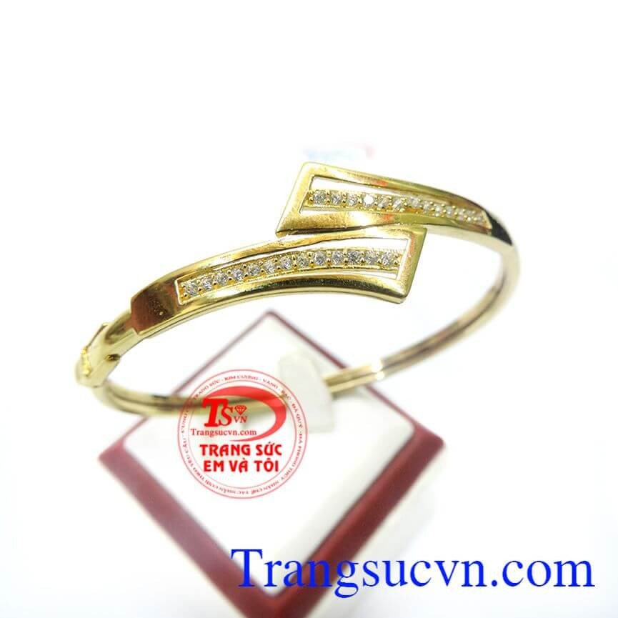 Vòng tay vàng tây nữ duyên dáng, phong cách