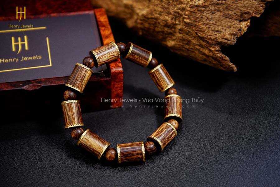 Vòng trầm hương bọc vàng 10K