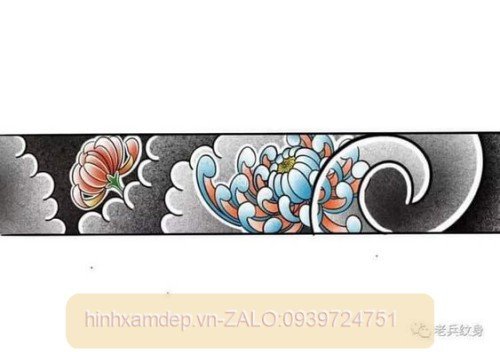 Xăm vòng tay Nhật cổ hình hoa cúc truyền thống tinh xảo