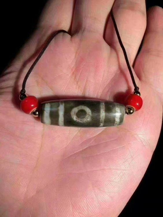 Ý nghĩa số mắt trên thân ngọc Dzi