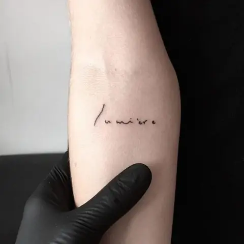 Hình Xăm Chữ Ý Nghĩa