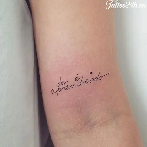 Hình Xăm Chữ Ý Nghĩa Bắp Tay