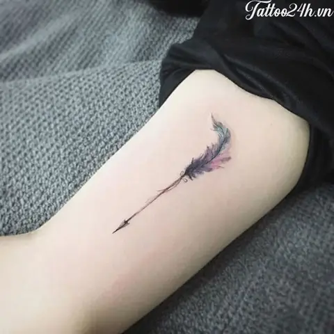 Hình Xăm Lông Vũ Đẹp Ở Bắp Tay