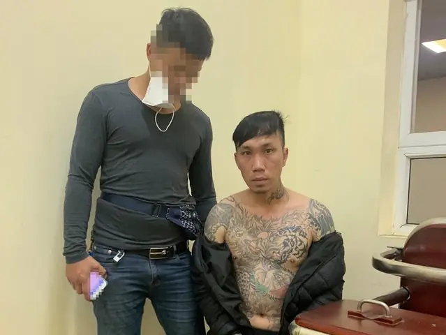 Hình Ảnh Cho Hình Xăm Bọ Cạp Ở Cổ: