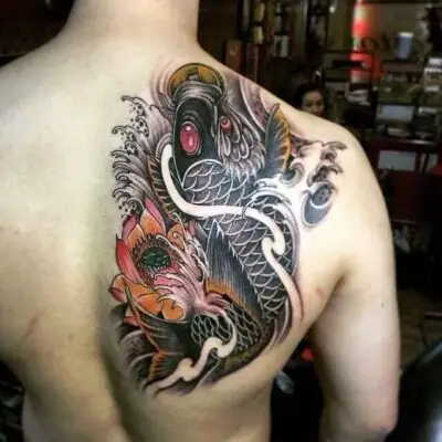 Giới Thiệu Một Số Hình Xăm Cá Chép Hóa Rồng Phù Hợp Theo Tuổi