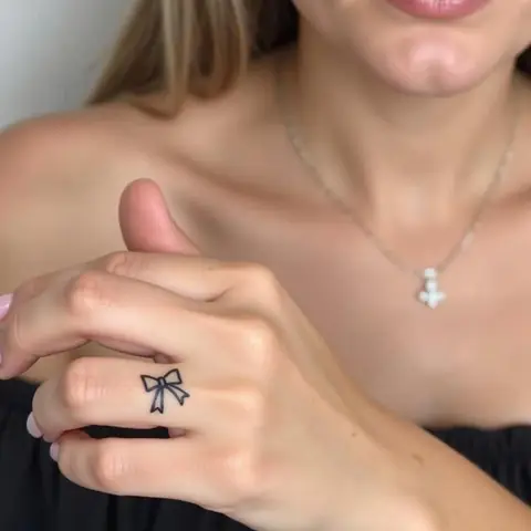 Quy Trình Xăm Hình Cái Nơ Tiền Đô An Toàn Và Chuyên Nghiệp