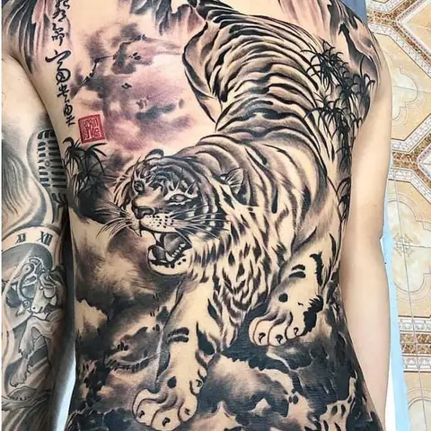 Hình Xăm Lưng Hổ Xuống Núi: Hình Xăm Lưng Hổ Xuống Núi Đẹp Và Ý Nghĩa