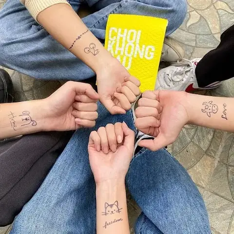 Hình Xăm Cặp Chất Với Hội Bạn Thân