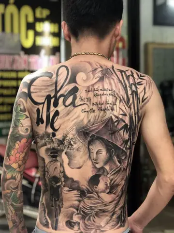 Mẫu Hình Xăm Cha Mẹ Full Lưng Mạnh Mẽ