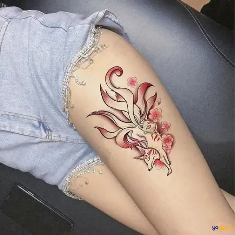 Hình Xăm Chân Nữ Ở Đùi