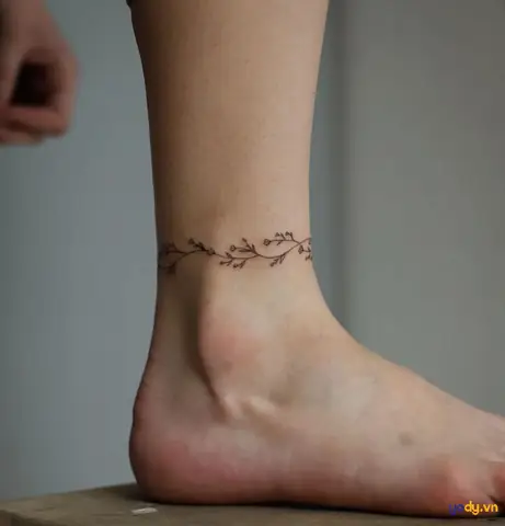 Hình Xăm Chân Nữ Độc Nhất Vô Nhị Ở Cổ Chân