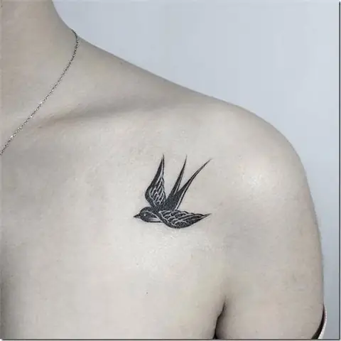 Hình Xăm Chim Én Nhỏ Đơn Giản