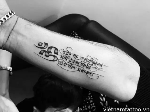 Hình Ảnh Cho Hình Xăm Chữ Om Có Ý Nghĩa Gì: