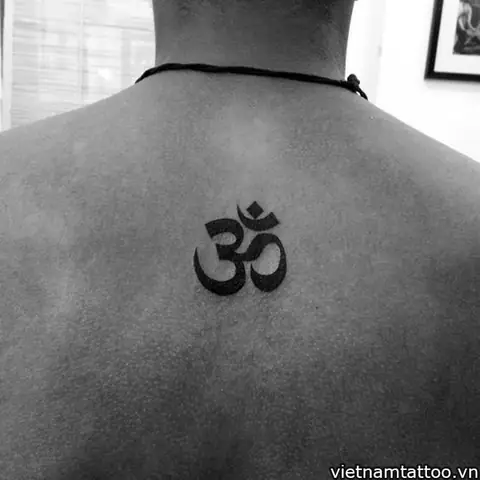 Hình Ảnh Cho Hình Xăm Chữ Om Có Ý Nghĩa Gì: