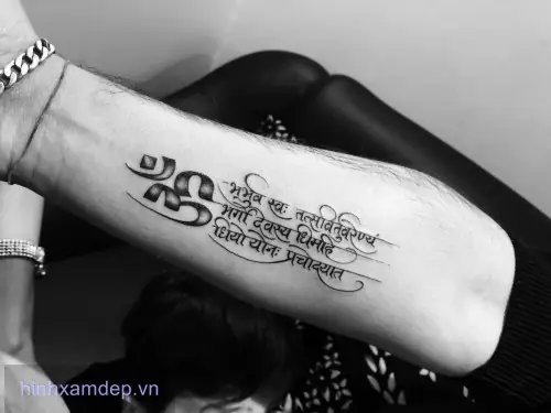 Xäm Hình Bình An Báº±ng Tiáº¿ng Pháº¡n Trên Cá»: