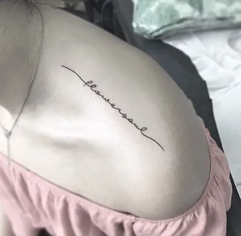 Tham Khảo Mẫu Hình Xăm Chữ Ở Vai Ấn Tượng