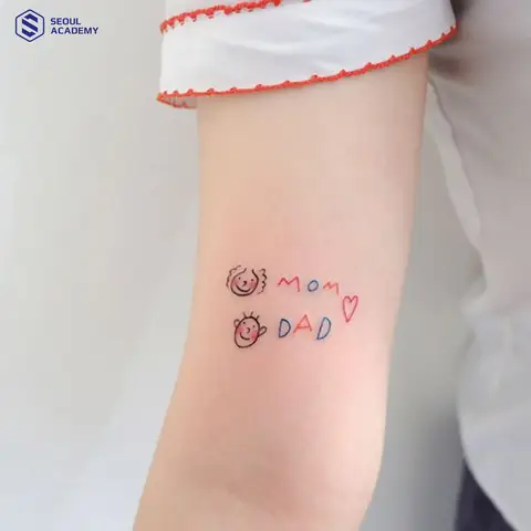 Mẫu Hình Xăm Chữ Ý Nghĩa Về Gia Đình Đơn Giản