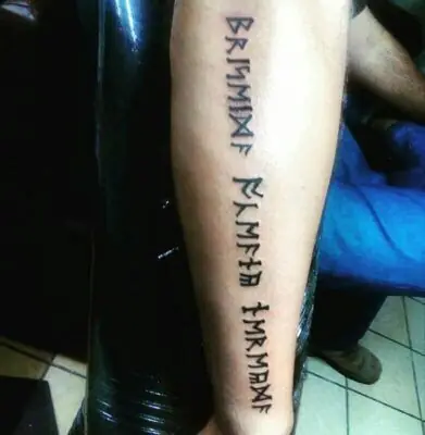 Phong Cách Thiết Kế Hình Xăm Rune