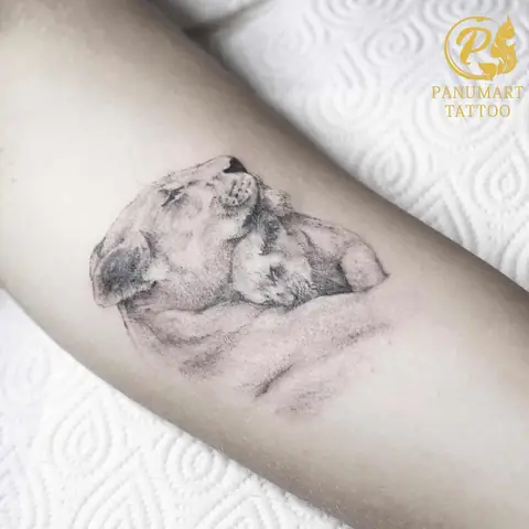 Hình Xăm Con Ngựa Mini Cho Nữ