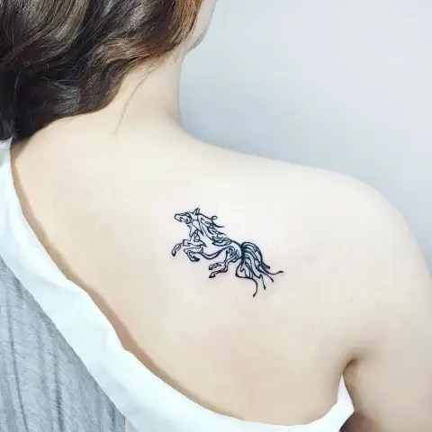 Hình Xăm Con Ngựa Mini Cho Nữ
