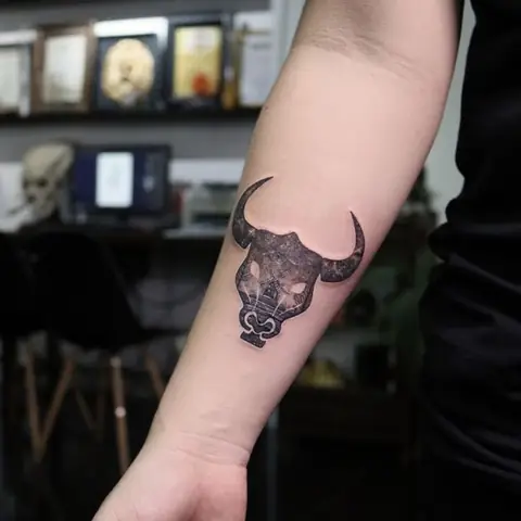 Bộ Sưu Tập Hình Xăm Con Trâu Đẹp Và Ý Nghĩa Bộ Sưu Tập Hình Xăm Con Trâu Đẹp Và Ý Nghĩa