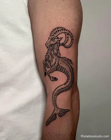 Hình Xăm Cung Ma Kết Cho Nam Thể Hiện Bản Lĩnh Ở Rio Tattoo Studio