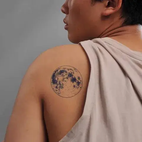 Hình Xăm Mặt Trăng
