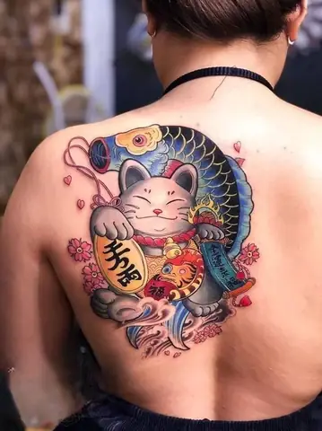 Các Phong Cách Thiết Kế Đa Dạng Của Hình Xăm Daruma Và Mèo Thần Tài