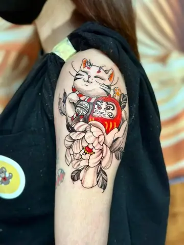 Chăm Sóc Hình Xăm Daruma Và Mèo Thần Tài Sau Khi Thực Hiện