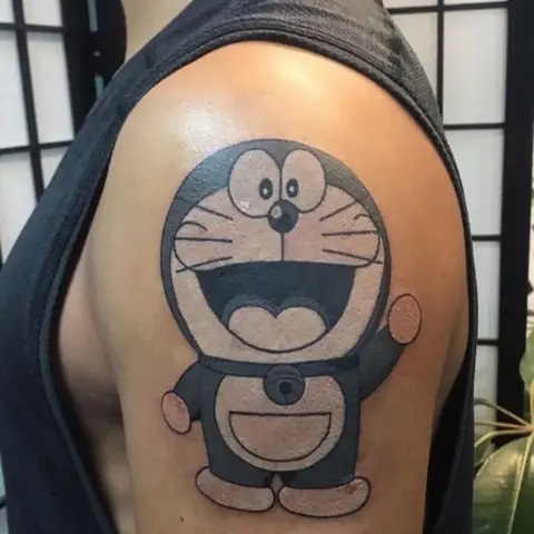Hình Xăm Doraemon Phong Cách Tối Giản