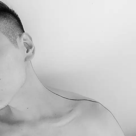 Hình Xăm Đường Thẳng Ở Cổ