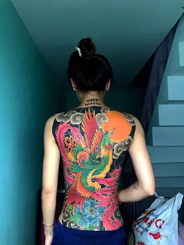 Hình Xăm Phượng Hoàng Full Lưng Cho Nữ