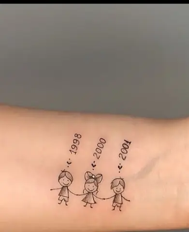 Hình Xăm Gia Đình 3 Người Mini