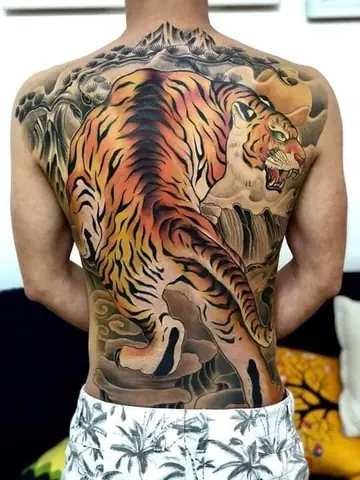 Hình Xăm Hổ Lên Núi Có Ý Nghĩa Gì