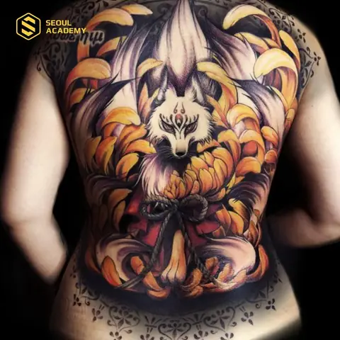 Hình Xăm Hồ Ly Full Lưng Nữ
