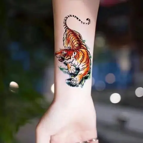 Những Mẫu Hình Xăm Hổ Xuống Núi Đẹp Nhất