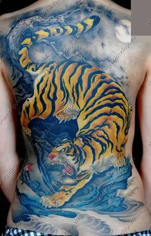 Hình Ảnh Cho Hình Xăm Hổ Xuống Núi Nửa Lưng: