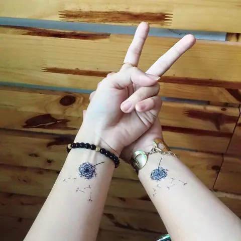 Hình Ảnh Cho Hình Xăm Mini Hoa Bồ Công Anh: