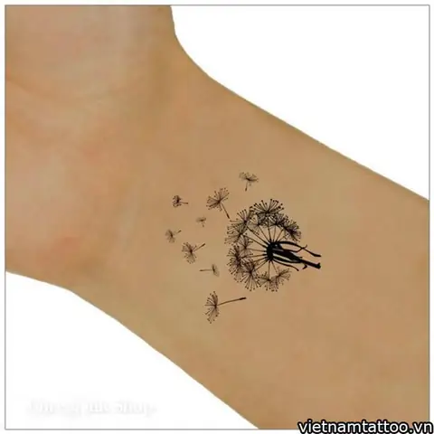 Hình Ảnh Cho Hình Xăm Mini Hoa Bồ Công Anh: