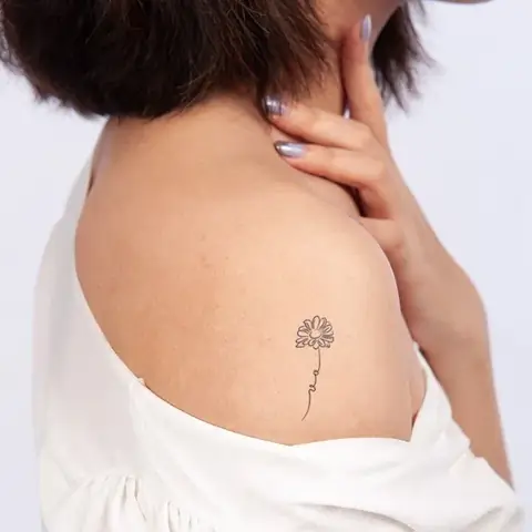 Tattoo Hoa Cúc Mini Kết Hợp Họa Tiết Độc Đáo