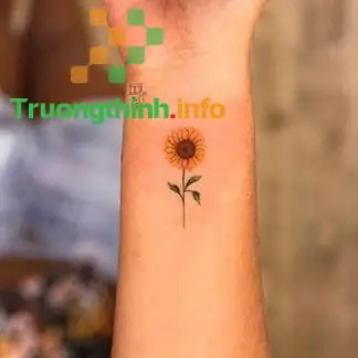 Hình Xăm Bông Hướng Dương Ở Tay