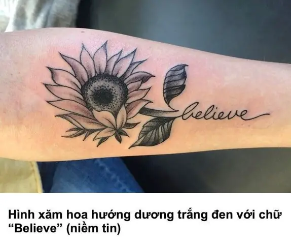 Hình Xăm Hoa Hướng Dương Trắng Đen
