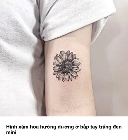 Hình Xăm Hoa Hướng Dương Ở Bắp Tay