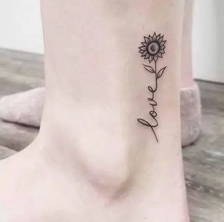 Hình Xăm Hoa Hướng Dương Và Chữ