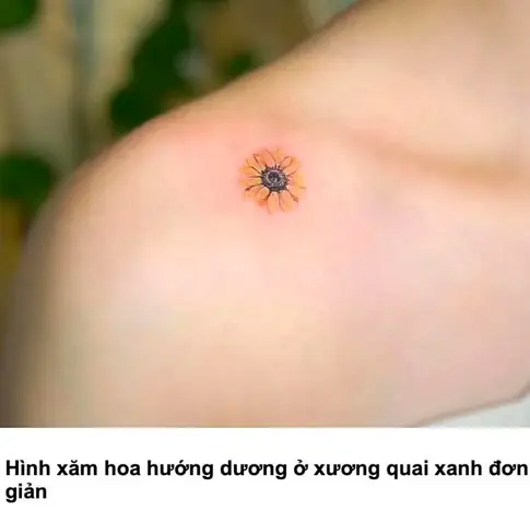 Hình Xăm Hoa Hướng Dương Ở Xương Quai Xanh