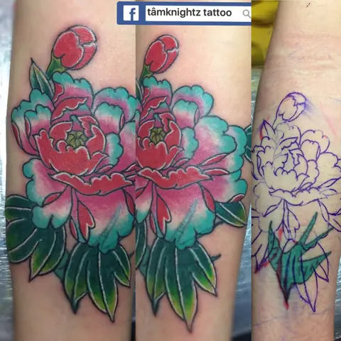 What Are The Popular Designs For Lotus Flower Tattoos On The Palm Of The Hand?